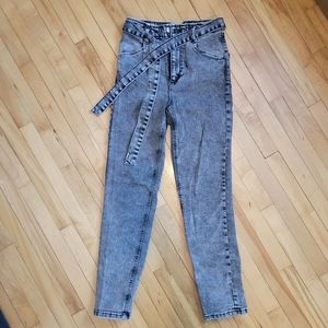 Dynamite Highwaisted Denim with Tie Belt